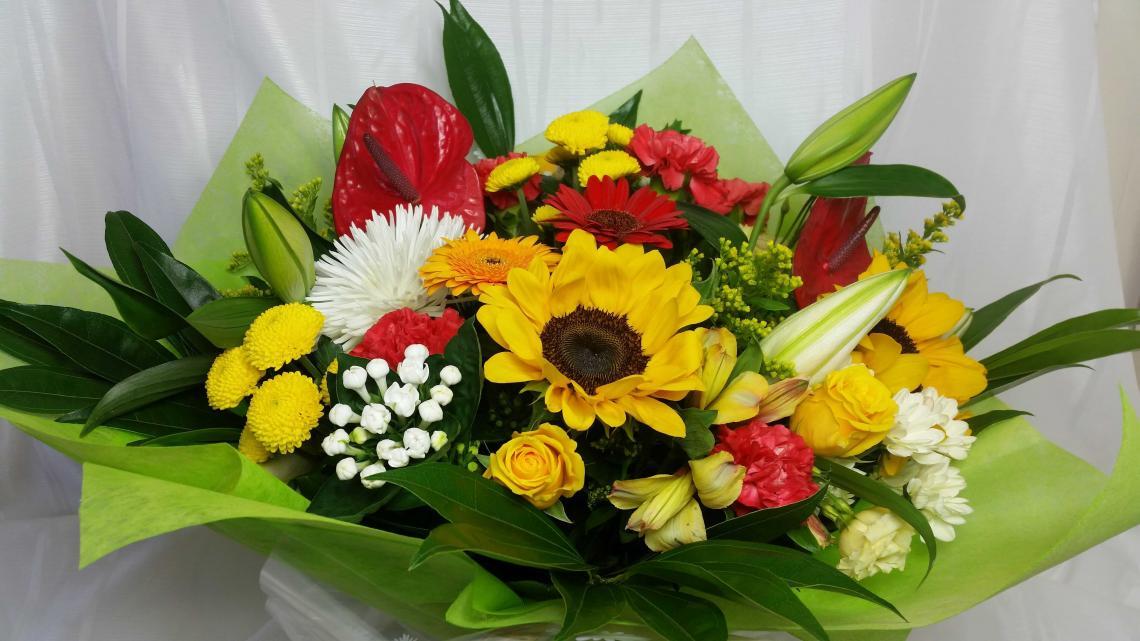Handtied Bouquet care