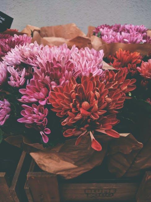 Seasonal Bouquets to Brighten Up Your Home