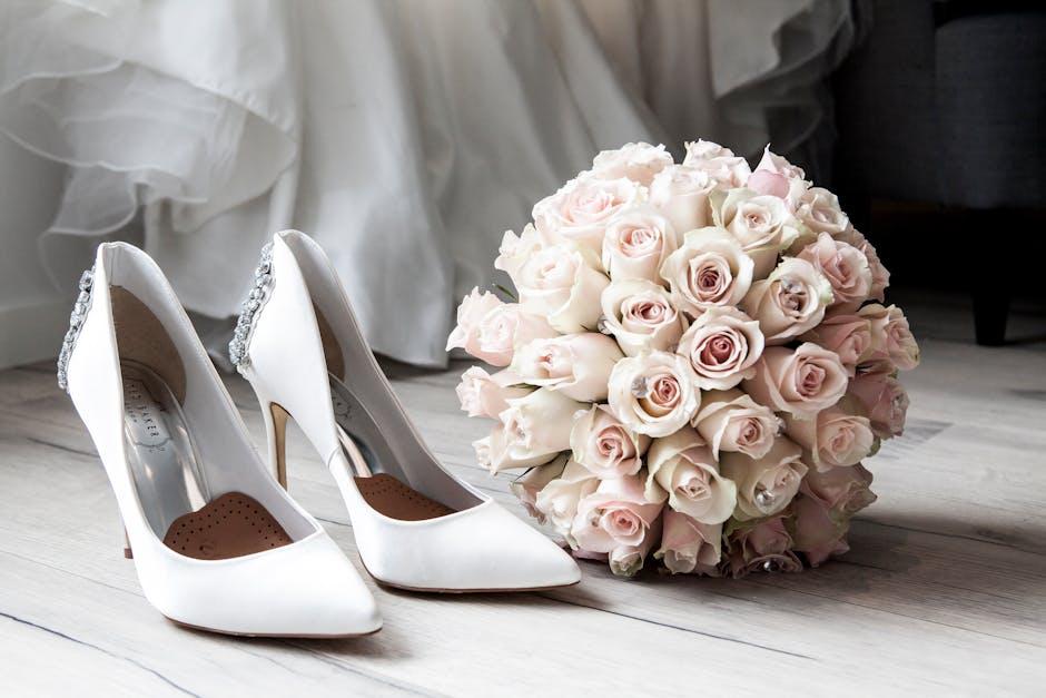 Planning Your Wedding After a Christmas Engagement